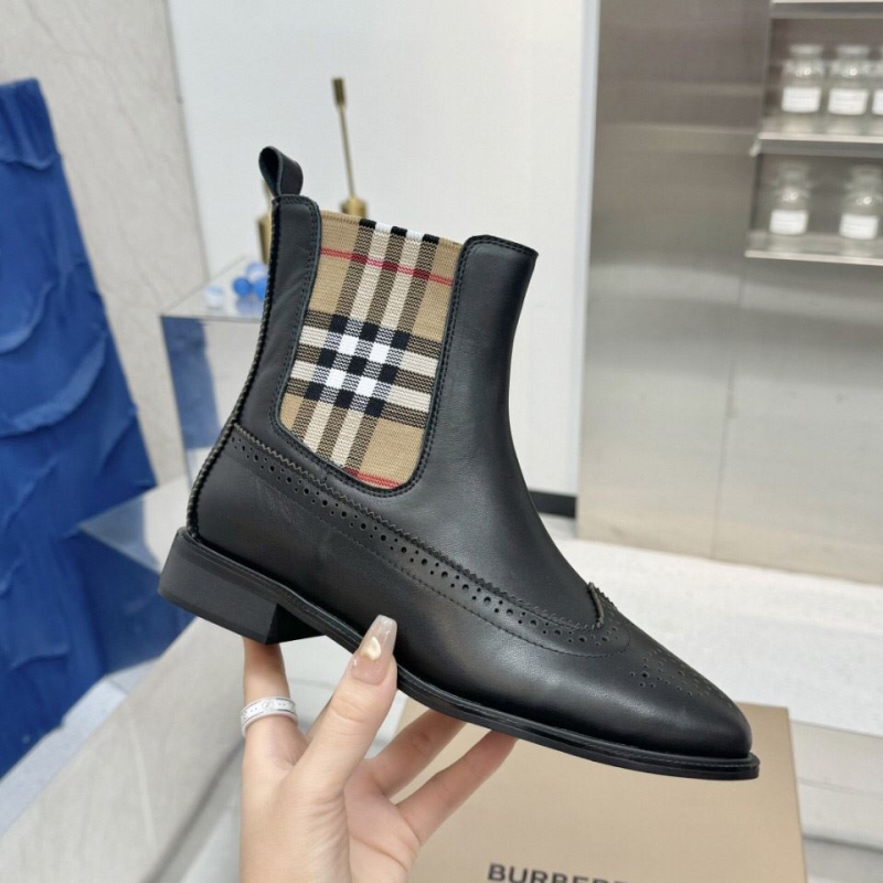 B**rry boots